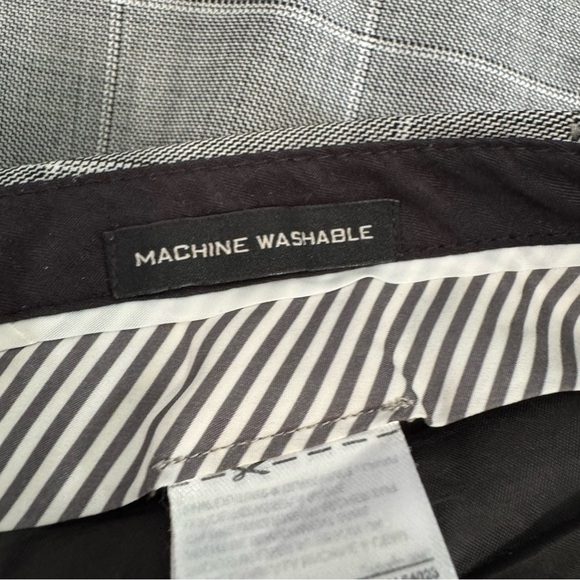 Banana Republic Gray Logan Trousers - Picture 5 of 6